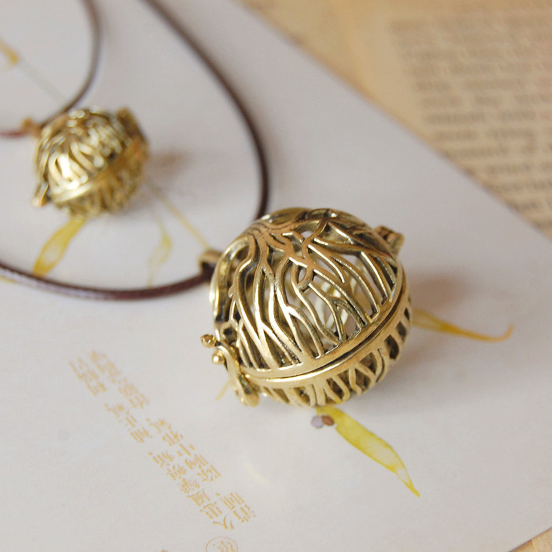 Vintage Tree Of Life Aromatherapy Essential Oil Sachet Ball Necklace - Image 5