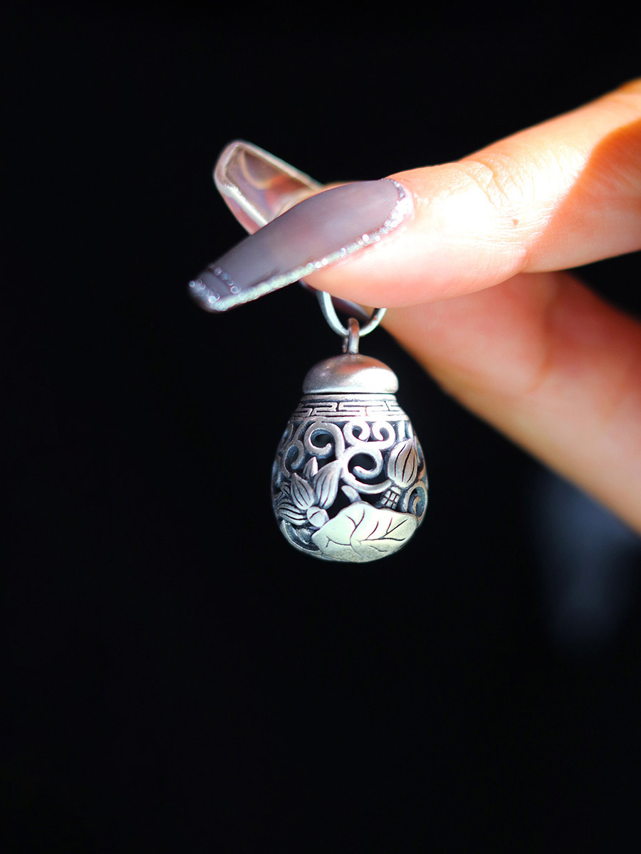 Openwork Sachet Pendant Lotus Hollow Openable - Image 6