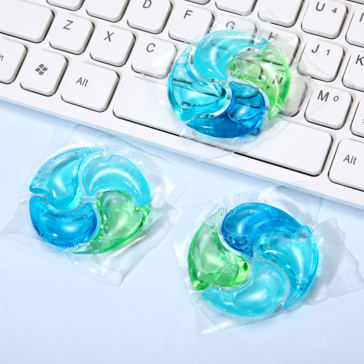 Laundry Detergent Beads With Long-lasting Fragrance, Stain Removal, And Antibacterial Properties - Image 5