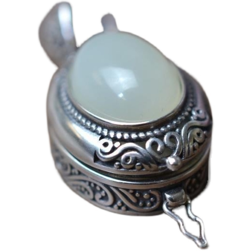 Women's Silver Inlaid Hetian Jade Sachet Box Pendant Necklace - Image 3