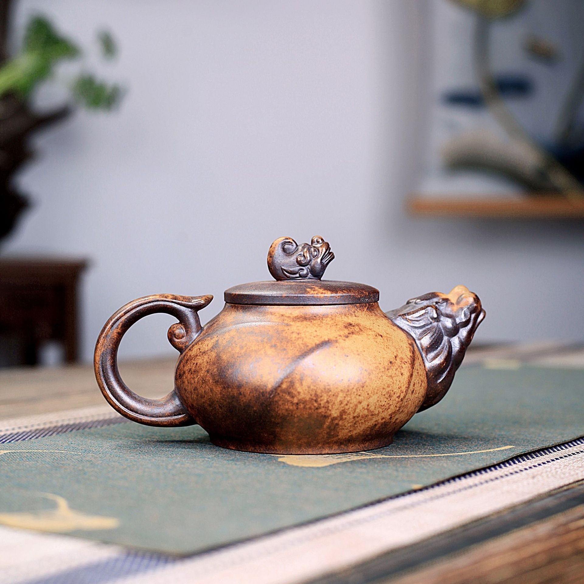 Yixing Purple Clay Pot Tea - Image 3