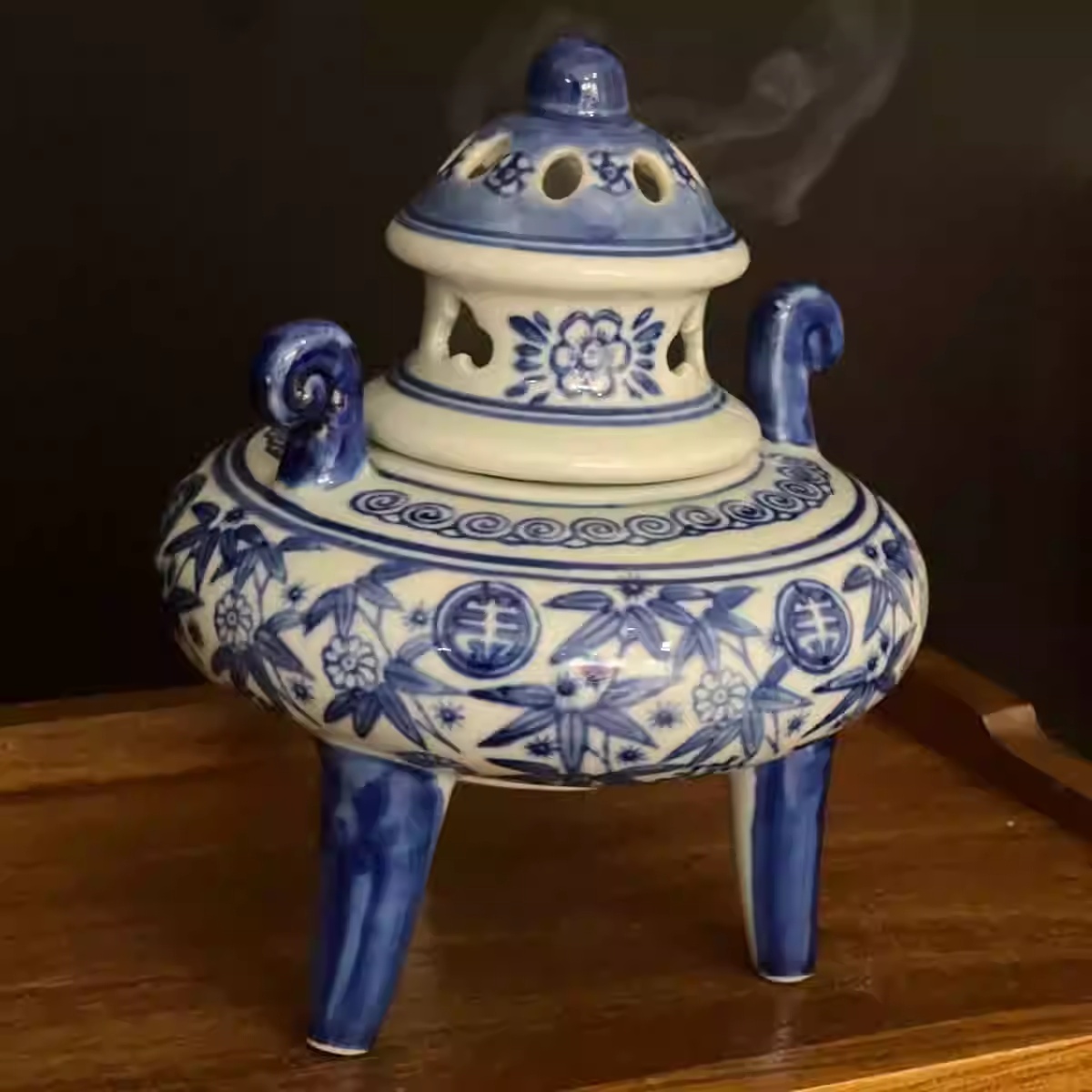 Blue-and-white Chinese-style High-footed Ceramic Incense Burner - Image 2