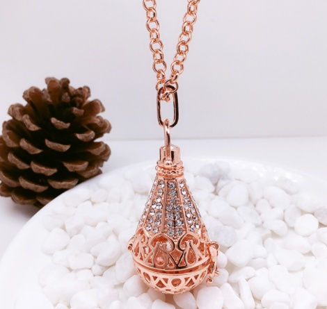Love With Diamond Can The Fragrance Pendant Sachet Ball